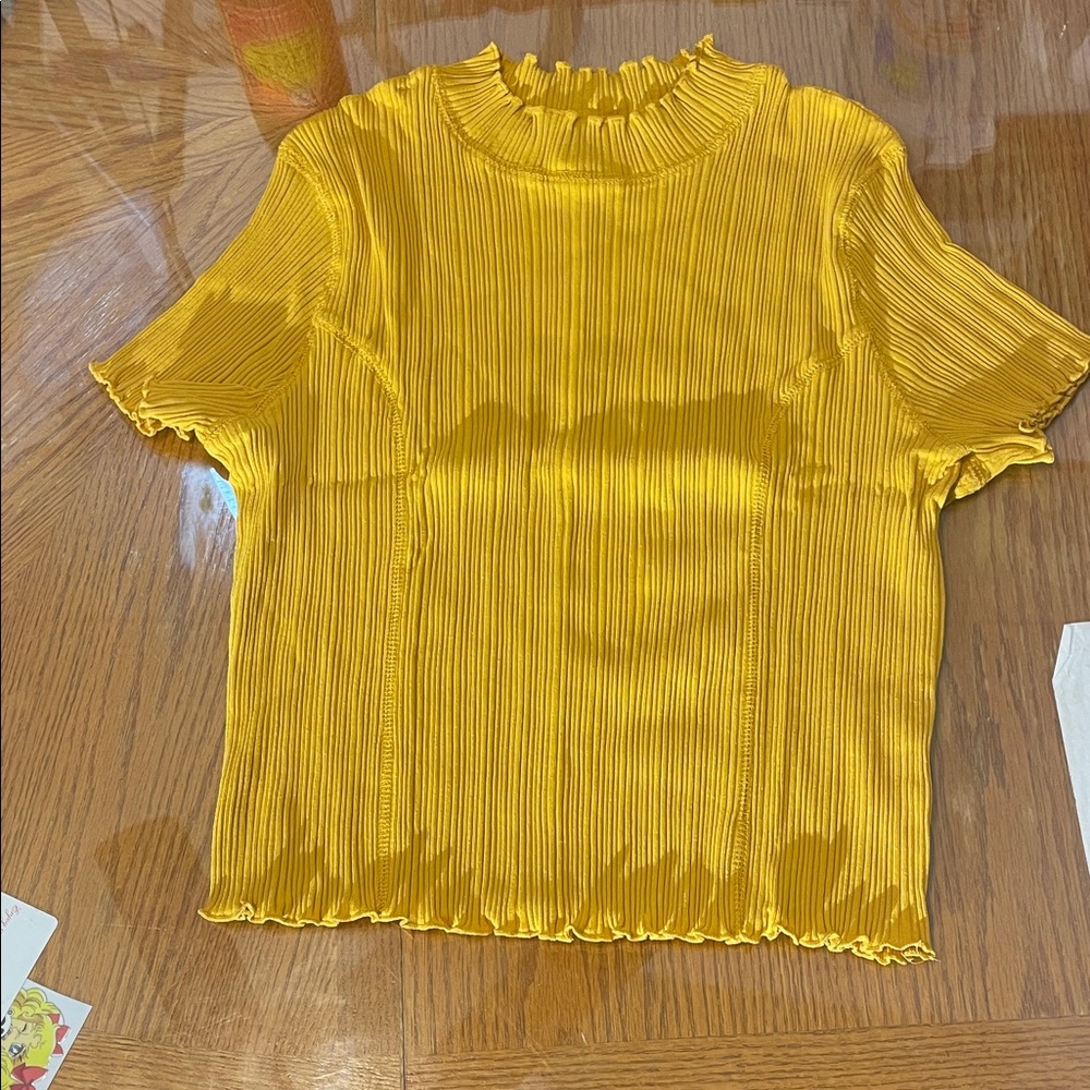 Wild Fable Mustard Ribbed Short Sleeve Tee - Picture 7 of 13